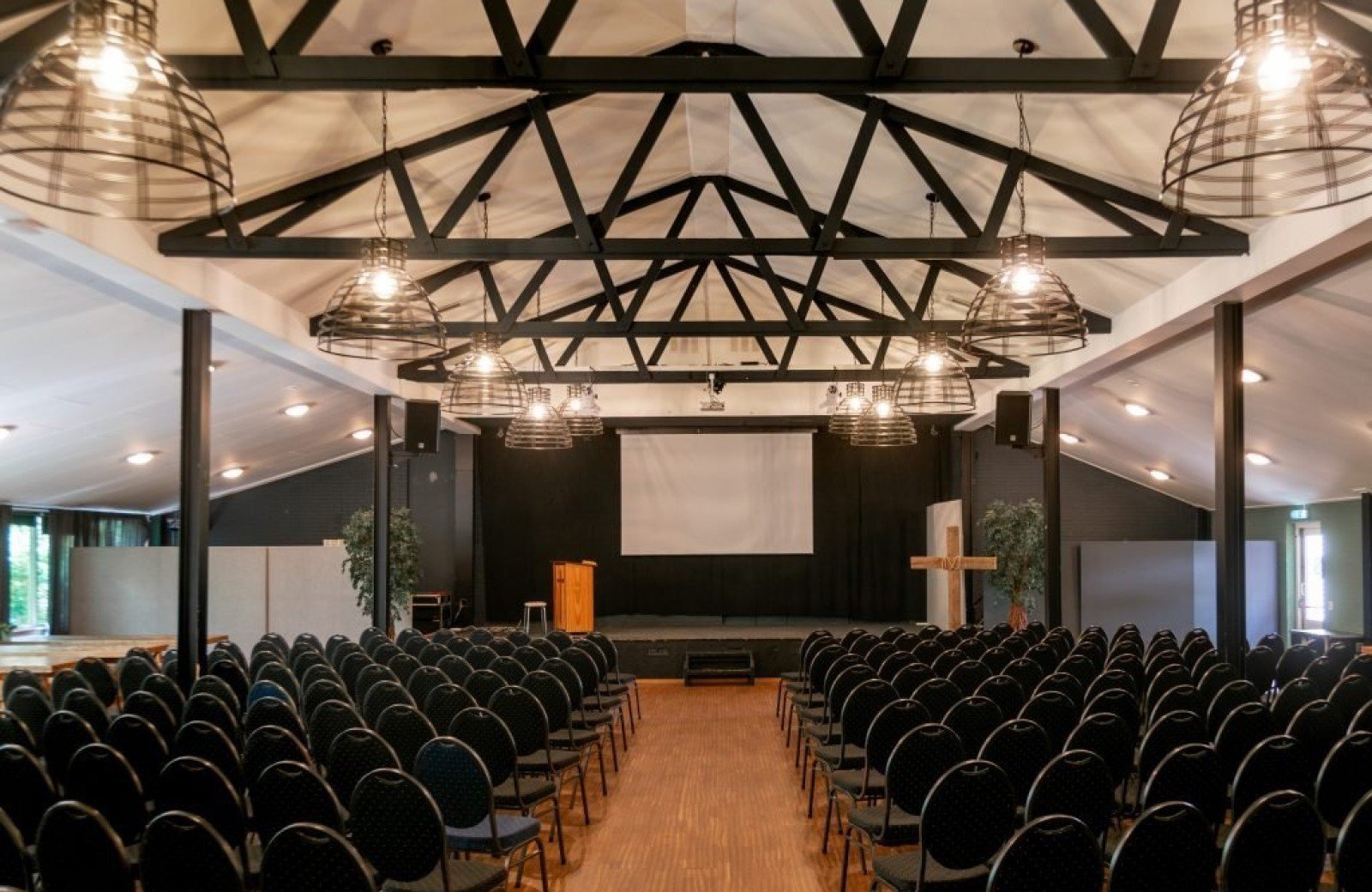 Ark podium 1 1024x683