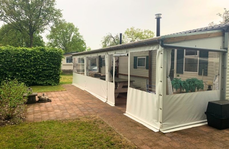 Caravan 4* C | 2 volwassenen en 4 kinderen