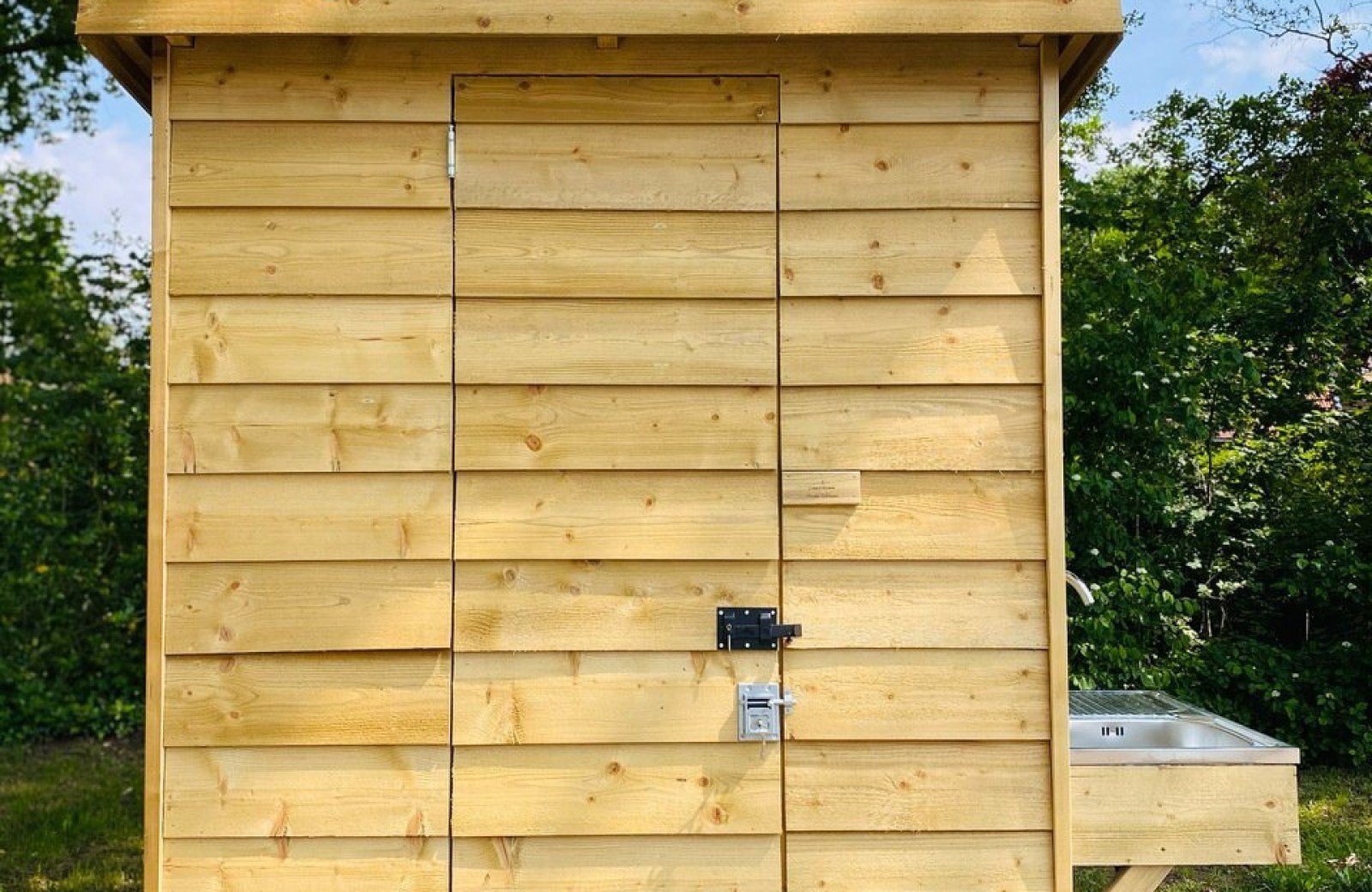 Vooraanzicht sanitair 6942b11829279